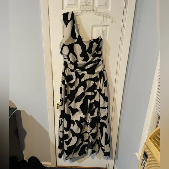 NWOT A&F One Shoulder Cut Out Maxi Dress - Picture 2 of 6